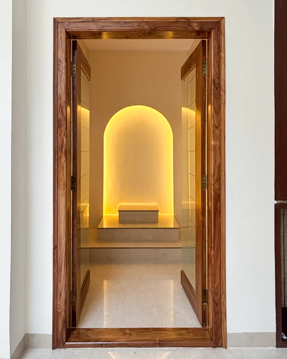The Porthole House, rooms & baths