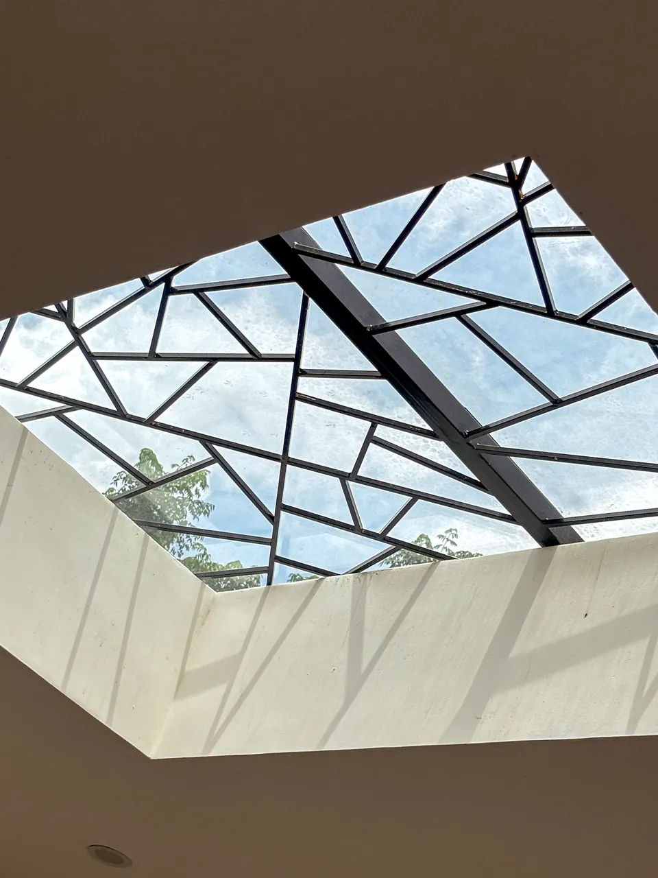 The Porthole House, living & light